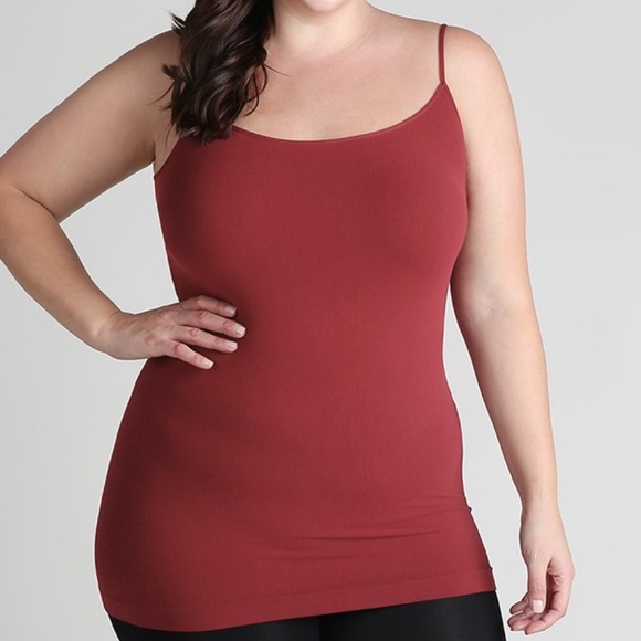 Plus Size Seamless Cami - Picture 1 of 3